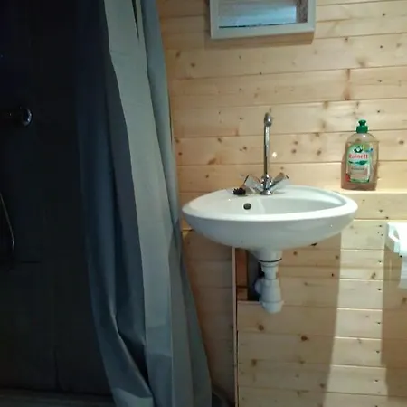 Chalet 2 Set In Country Side